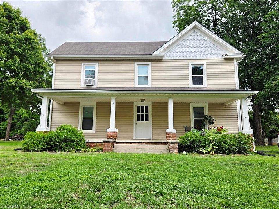 1st image of 511 Cummings St