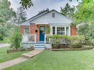 9720 Greenwood Ter, Saint Louis, MO