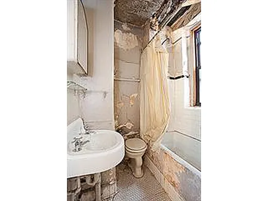 Sold by Weichert Realtors | media 1