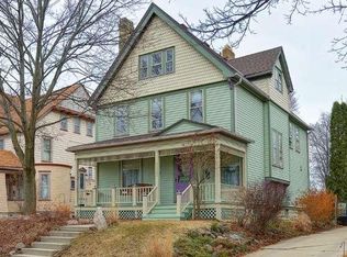 1503 N 70th St, Wauwatosa, WI 53213
