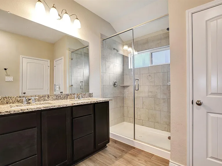 1006 Fannin St — Photo 25