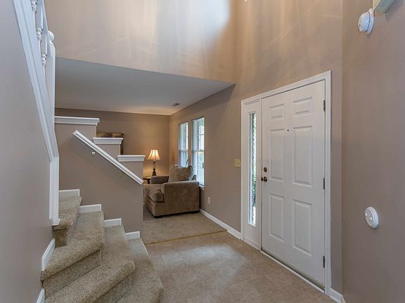 3rd image of 536 Shingle Oak Ct