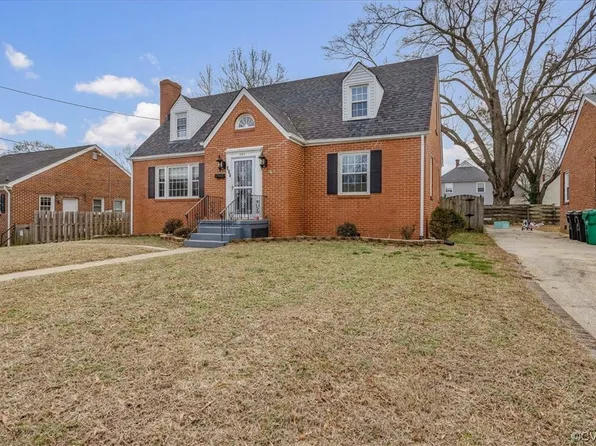 507 Moorman Ave, Colonial Heights, VA 23834