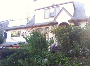 10015 15th Ave NE, Seattle, WA 98125