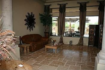 3rd image of 4676 E Meadowview Dr