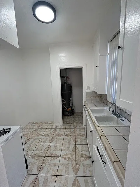 Floor plan 1 Bedroom. 1 Bathroom. 0 Half