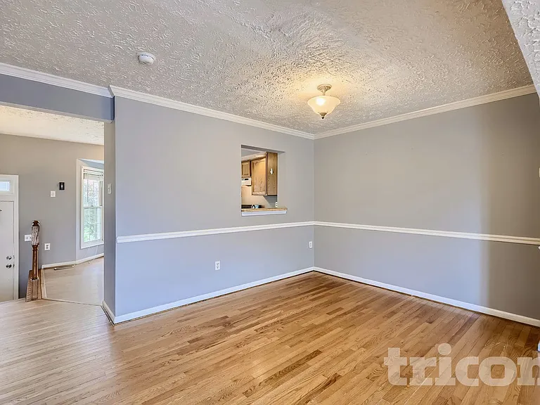 8211 Berryfield Dr — Photo 3