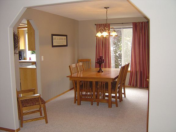 Elegant Formal Dining Area