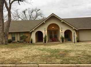 7516 S Indianapolis Ave, Tulsa, OK 74136