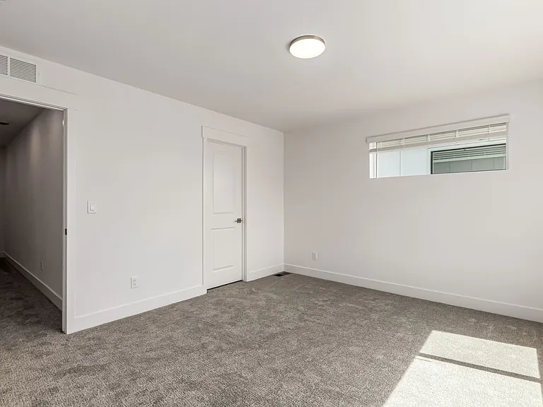 2 Ascent Trl — Photo 11