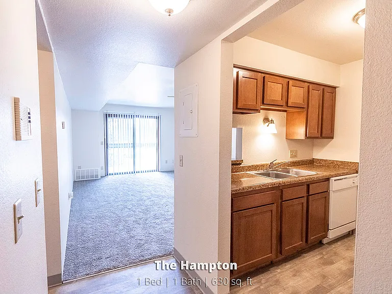 Hampton - Kitchen