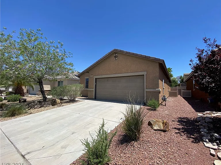 1000 Aspen Cliff Dr — Photo 3