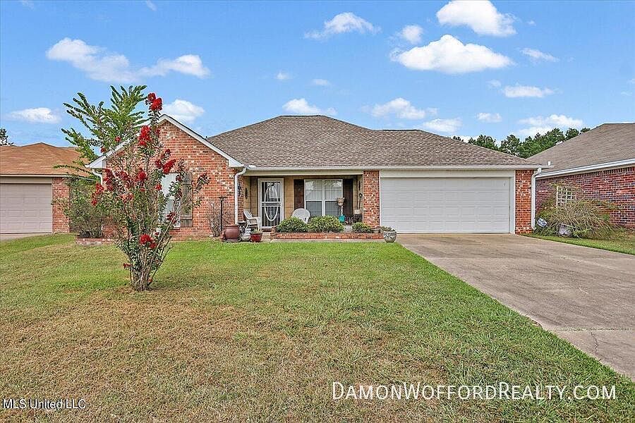 1st image of 172 Cedar Spring Cir