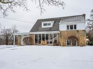 2732 Heather Rd, Homewood, IL 60430