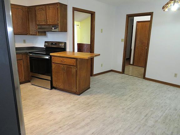 5th image of 3105 Oakwood Ter