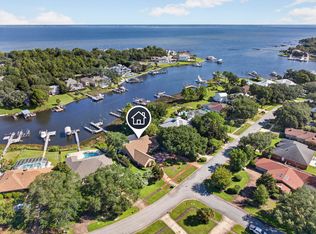 136 Indian Bayou Dr, Destin, FL 32541