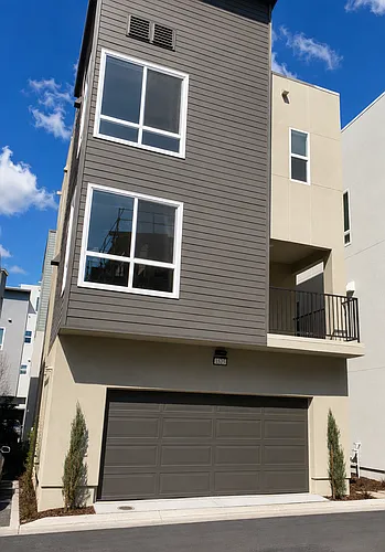 1525 Latitudes Way Photo 1