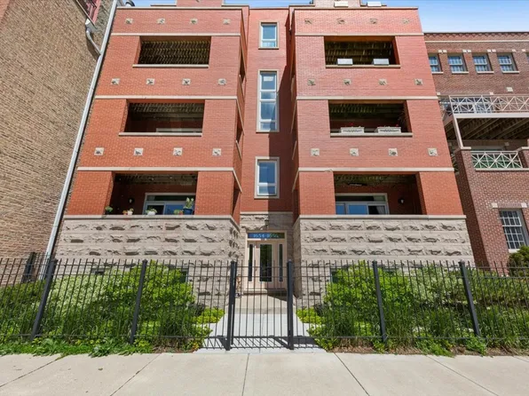 1654 W Augusta Blvd #2E, Chicago, IL 60622