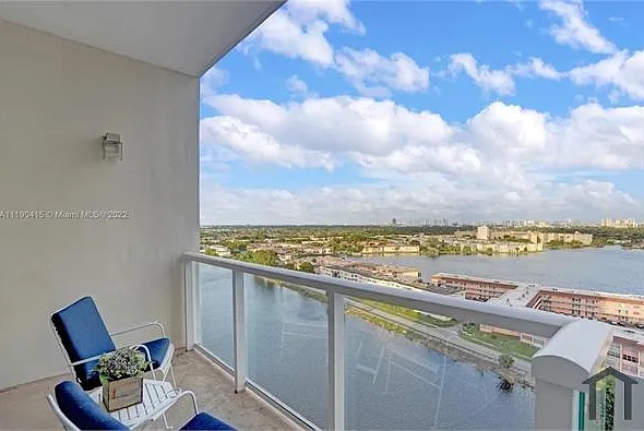 1351 NE Miami Gardens Dr #1702E — Photo 14