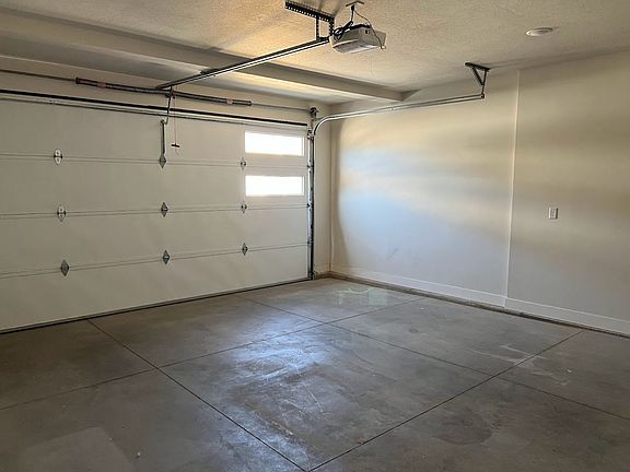5th image of 2086 N 325 W #18