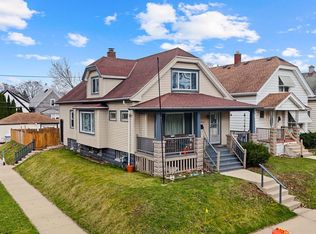 2402 South 20th STREET, Milwaukee, WI 53215