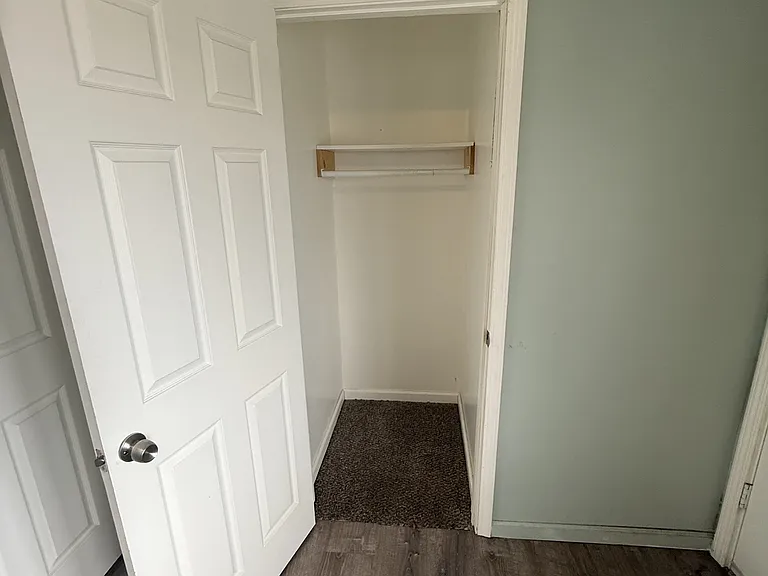 1308 Hanford Ave — Photo 30