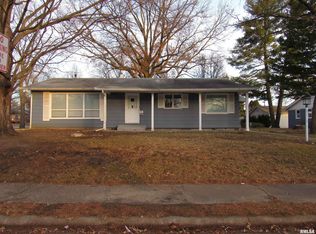 345 8th St, Bettendorf, IA 52722