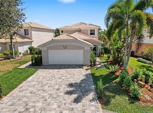 140 Eveningstar Cay, Naples, FL 34114