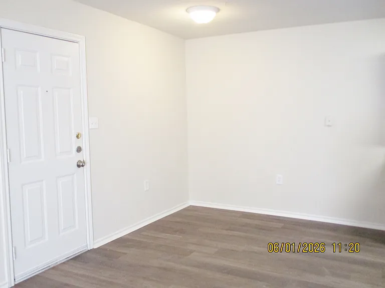 8164 Marydean Ave — Photo 4