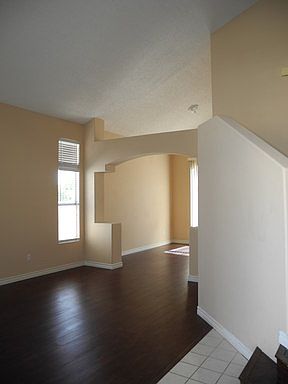 3rd image of 1511 Avenida Fiesta