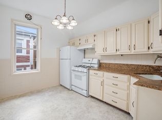 34-31 29th St #2, Astoria, NY 11106