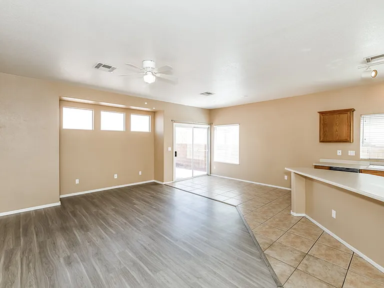 1128 Bistro Bay Ave — Photo 8