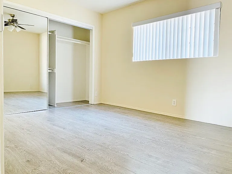 Lido Apartments - 3500 Mentone Ave — Photo 12