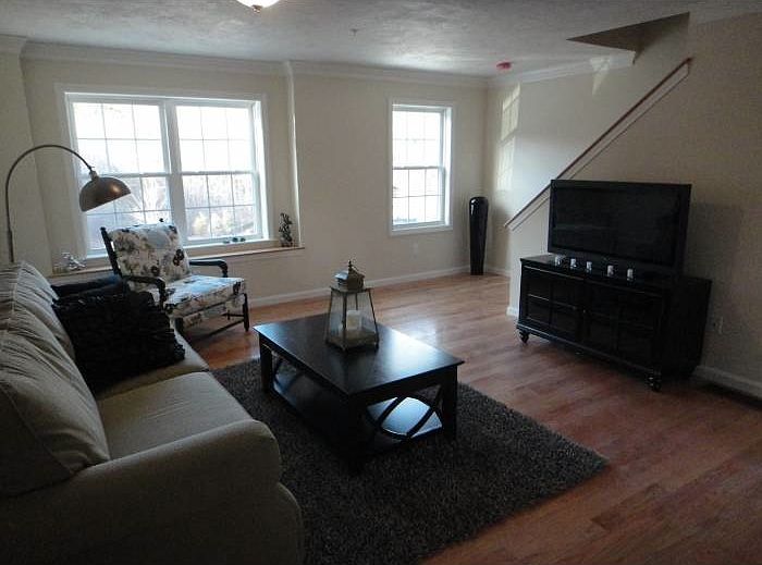 2nd image of 26 Bradley Ln Groton Ma