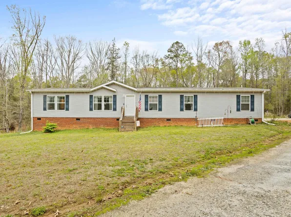 290 Indian Ridge Ct, Fountain Inn, SC 29644