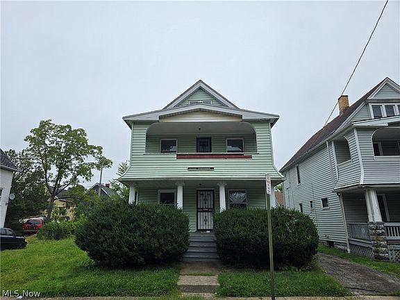 2nd image of 2931 E 121st St