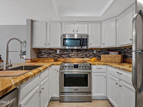 2nd image of 604 E WEBER Drive #18