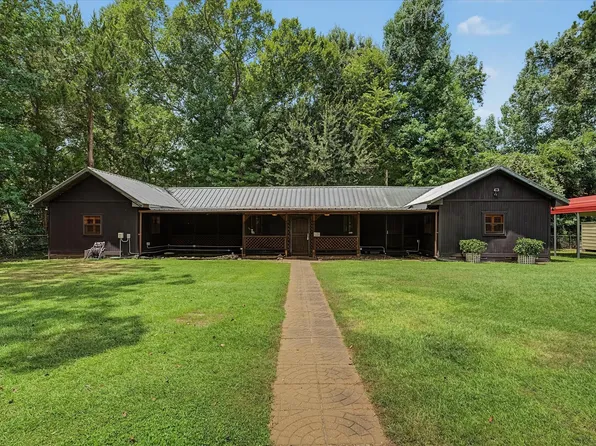 527 Number 9 Rd, Wallisville, TX 77597