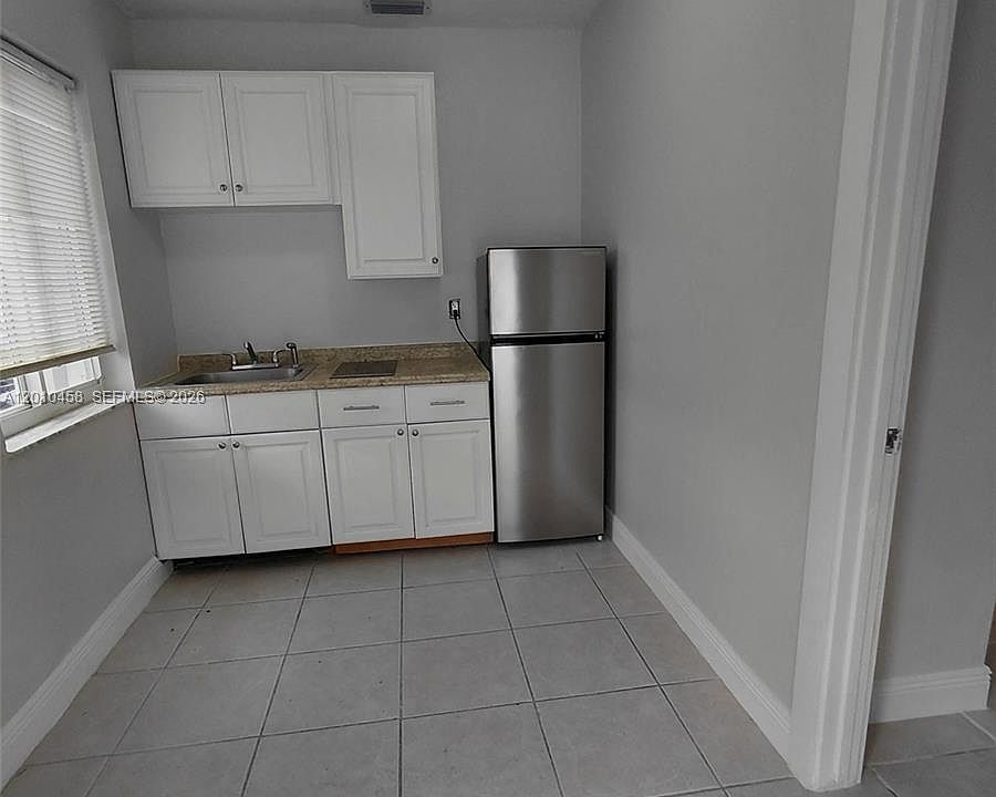 2nd image of 7555 SW 28th Street Rd