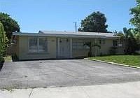 1st image of 1470 SE 22nd Ave
