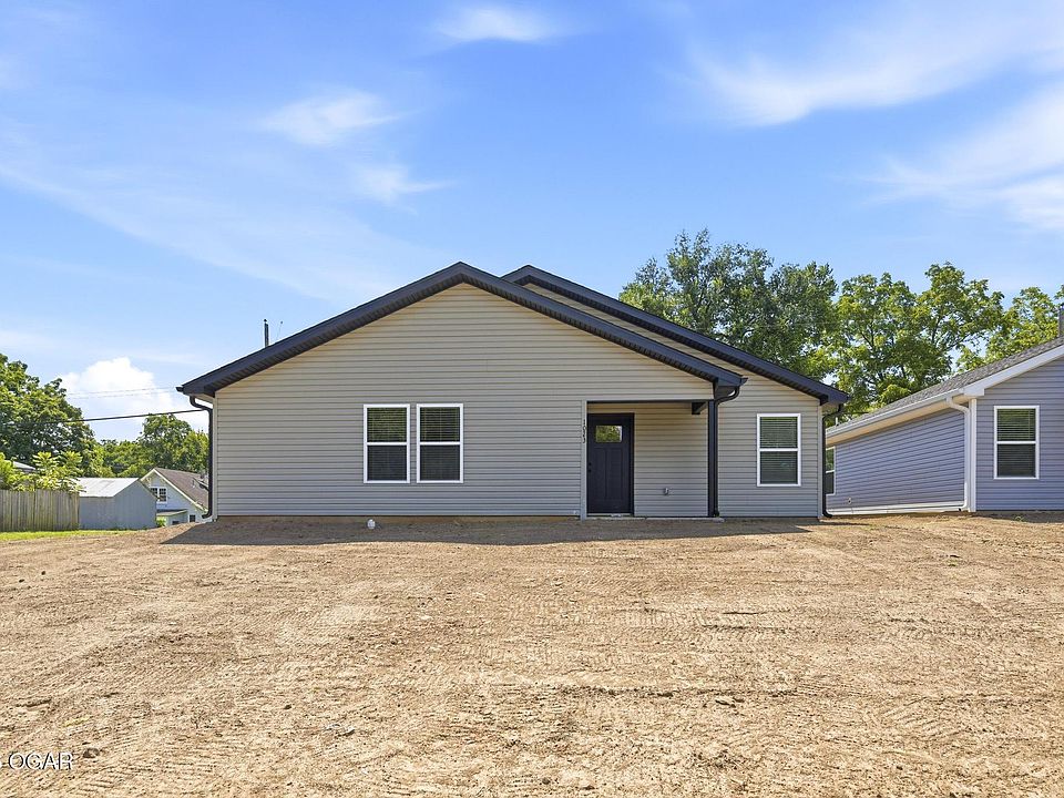 1st image of 1023 Prospect Ave