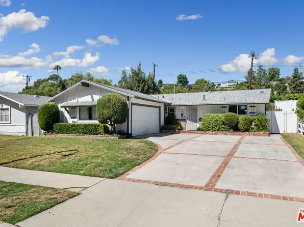 6425 Franrivers Ave, West Hills, CA 91307