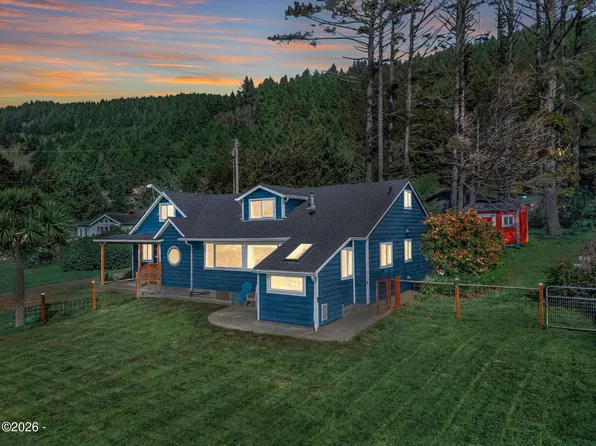 95469 Highway 101 S, Yachats, OR 97498