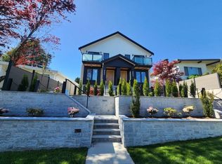 8255 Elliot St, New Westminster, BC V3L 5C9