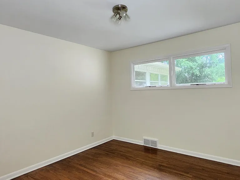 3033 Stanley Rd — Photo 19