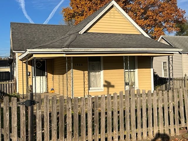 1st image of 1900 Woodlawn Ave