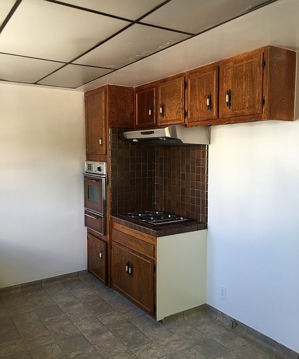 1st image of 639 E Tujunga Ave APT D
