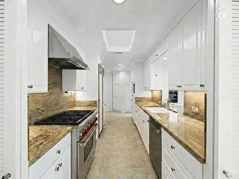7920 Avenida Alamar — Photo 13