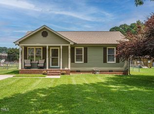635 Raymond Dr, Wendell, NC 27591