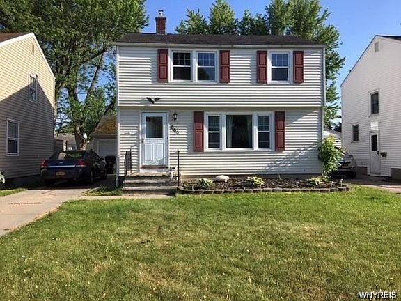 2nd image of 665 Moore Ave